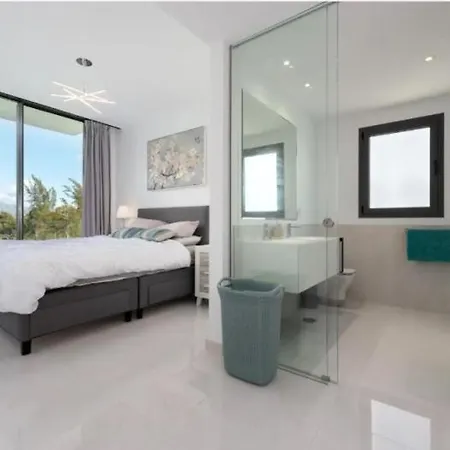 Cataleya Penthouse - Ideal For Golf Enthusiasts * Estepona