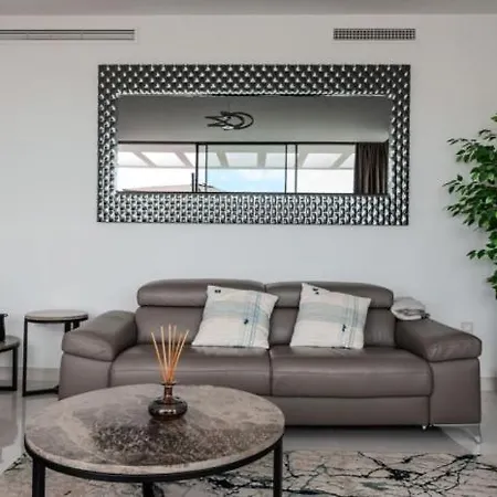 Cataleya Penthouse - Ideal For Golf Enthusiasts * Estepona