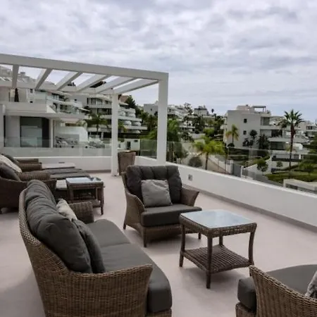 Cataleya Penthouse - Ideal For Golf Enthusiasts Apartment Estepona